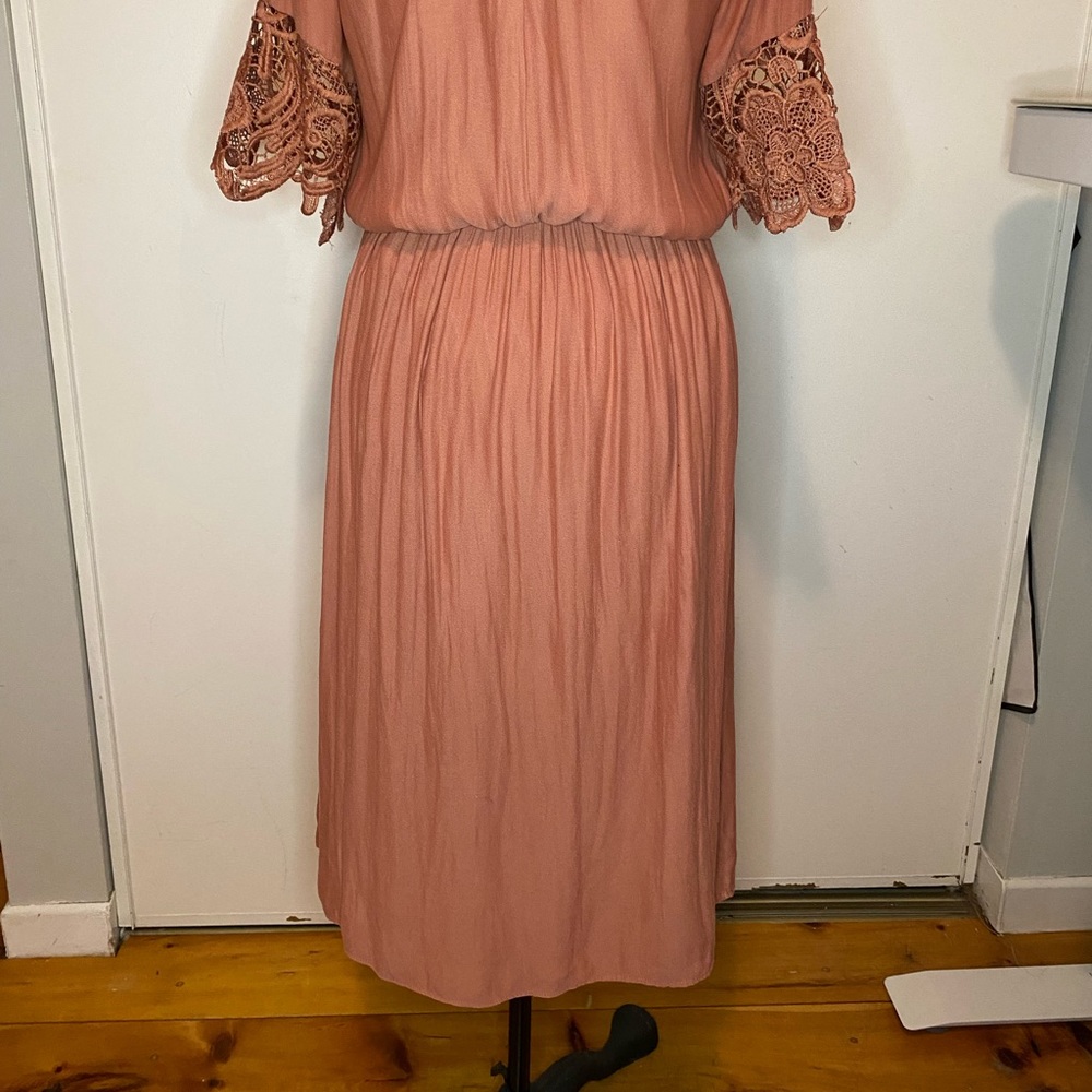 Modest Long dress - Picture 2 of 8